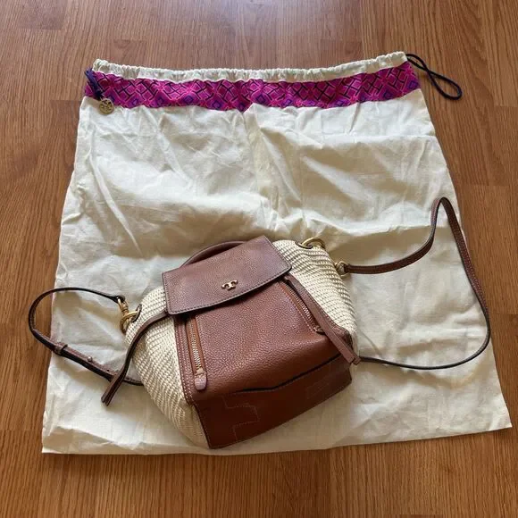 Tory Burch Half-Moon Straw Crossbody Bag - Picture 9 of 12